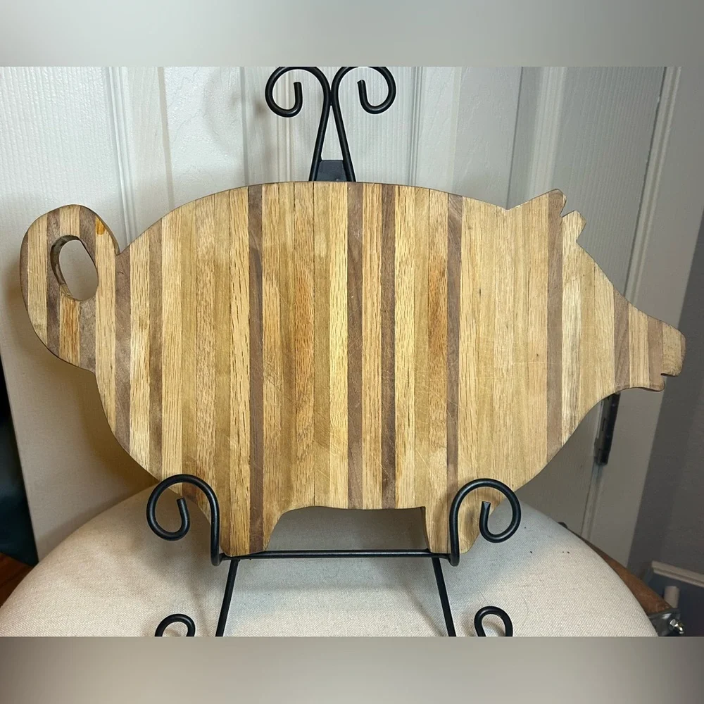 Vintage Wooden Pig-Shaped Charcuterie Cutting Board Butcher Block Farmhouse